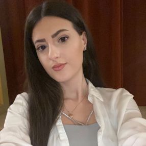Ene Elena, Babysitter in Clinceni