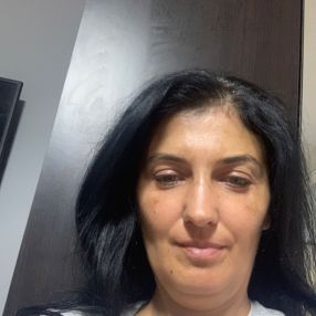 Violeta, Babysitter in Brăila