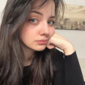 Alexandra, Babysitter in Pașcani