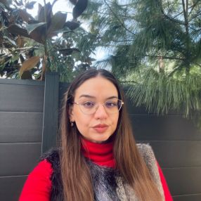 Carmina, Familie în Brașov