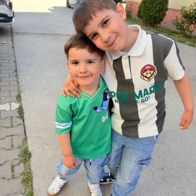 Madalina, Family in Florești
