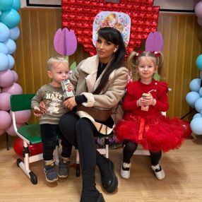 Giulia, Family in Mediaș