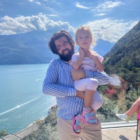 Alexandru, Familie în Piatra Neamț