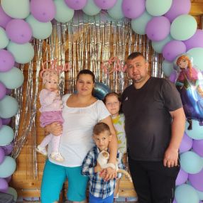 Diana Ruxandra, Familie în Domnești