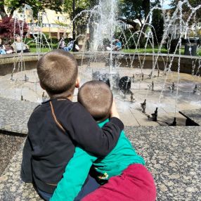Crina Catalina, Familie în Sibiu