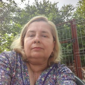 Spoiala, Babysitter în Mogoșoaia