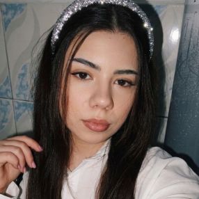 Alina, Babysitter în Râmnicu Sărat
