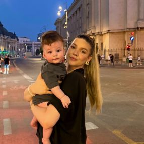 Ada, Familie în Voluntari