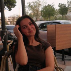 Ana, Babysitter in Reșița