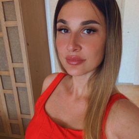Anamaria, Familie în Valu lui Traian