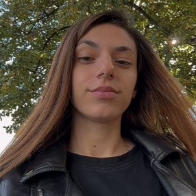 Luana, Babysitter în Timișoara
