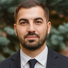 Alexandru, Familie în Suceava