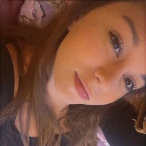 Adelina, Babysitter în Suceava