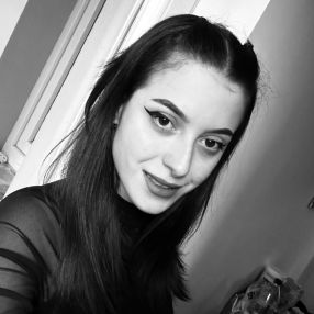 Alecsandra-Ioana, Babysitter în Brașov