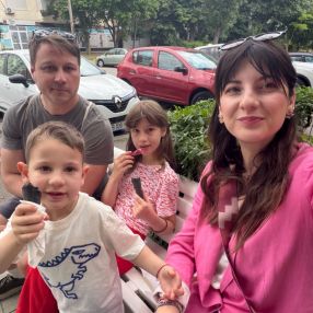Irina, Familie în Galați