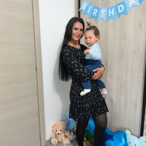 Simona, Family in Oradea