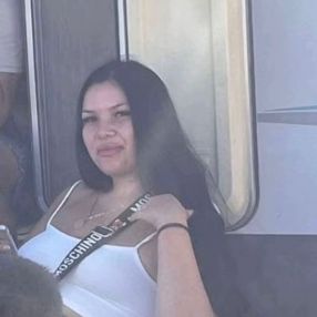Elena, Babysitter in Târgoviște