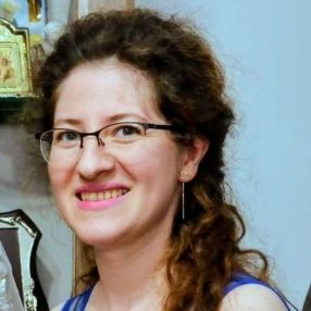 Delia, Babysitter in Brașov