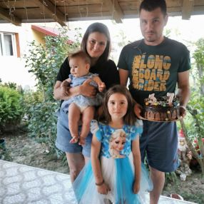 Ioana, Family in Pitești