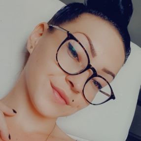 Ana, Babysitter în Breaza