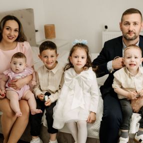 Claudia, Family in Bistrița