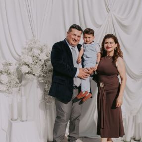 Petrut Iulian, Familie în Popești-Leordeni