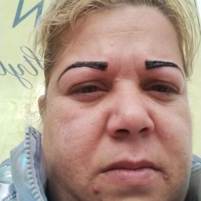 Mirela, Babysitter în Târnăveni