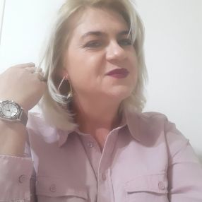 Cristina, Babysitter în Botoșani