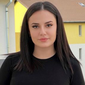 Alexandra Ionela, Family in Târgu Jiu
