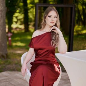 Daria, Babysitter in Moșnița Nouă