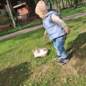 Denisa, Familie în Valea Adâncă