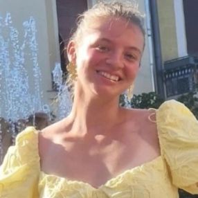 Roberta-Iulia, Babysitter in Timișoara