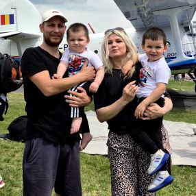 Monica, Familie în Târgu Mureș