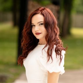 Medeea, Babysitter in Timișoara