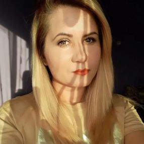 Magdalena, Babysitter în Năvodari