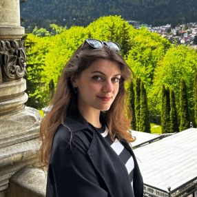 Bianca, Babysitter în București