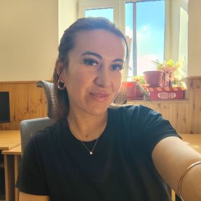 Elif, Babysitter în Valu lui Traian