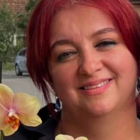 Adelina, Babysitter în Dumbrăvița
