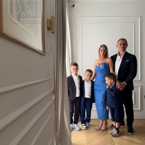 Maria Grazia, Family in București