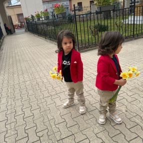 Rahim, Family in Ploiești