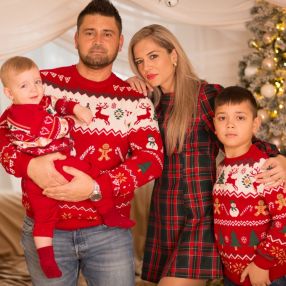 Paula Alexandra, Familie în Piatra Neamț