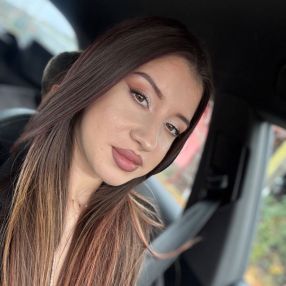 Lorena, Babysitter în Vaslui