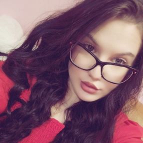 Alexandra, Babysitter in Satu Mare