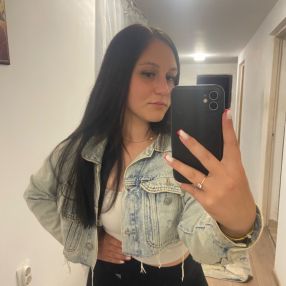 Stefania, Babysitter în București