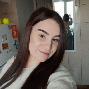 Raluca, Babysitter în Brașov