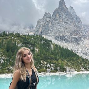 Alessia, Babysitter in Piatra Neamț
