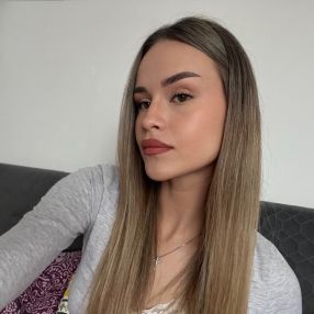 Federica, Babysitter in Bacău
