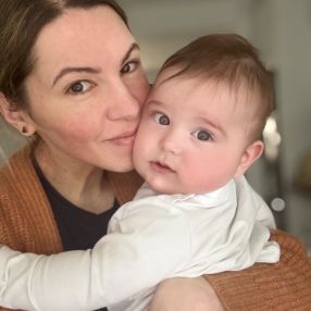 Roxana, Familie în Botoșani