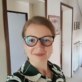 Ionela, Babysitter în Suceava