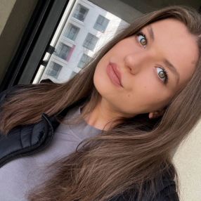 Diana, Babysitter in București